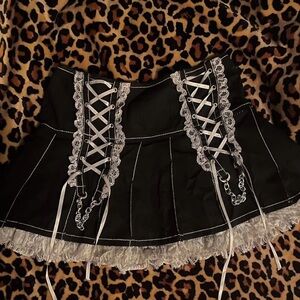 Tripp NYC White Lace Chain Skirt